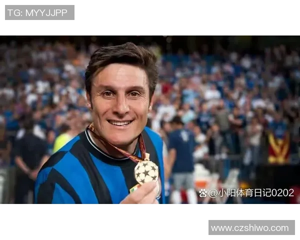 足球传奇百大球星盘点：足坛巨星背后的辉煌与故事