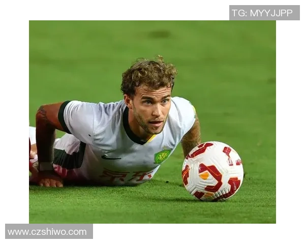 9月12日足球球星表现对比分析 聚焦顶级球员赛场风采 9月12日足球球星表现对比分析 聚焦顶级球员赛场风采